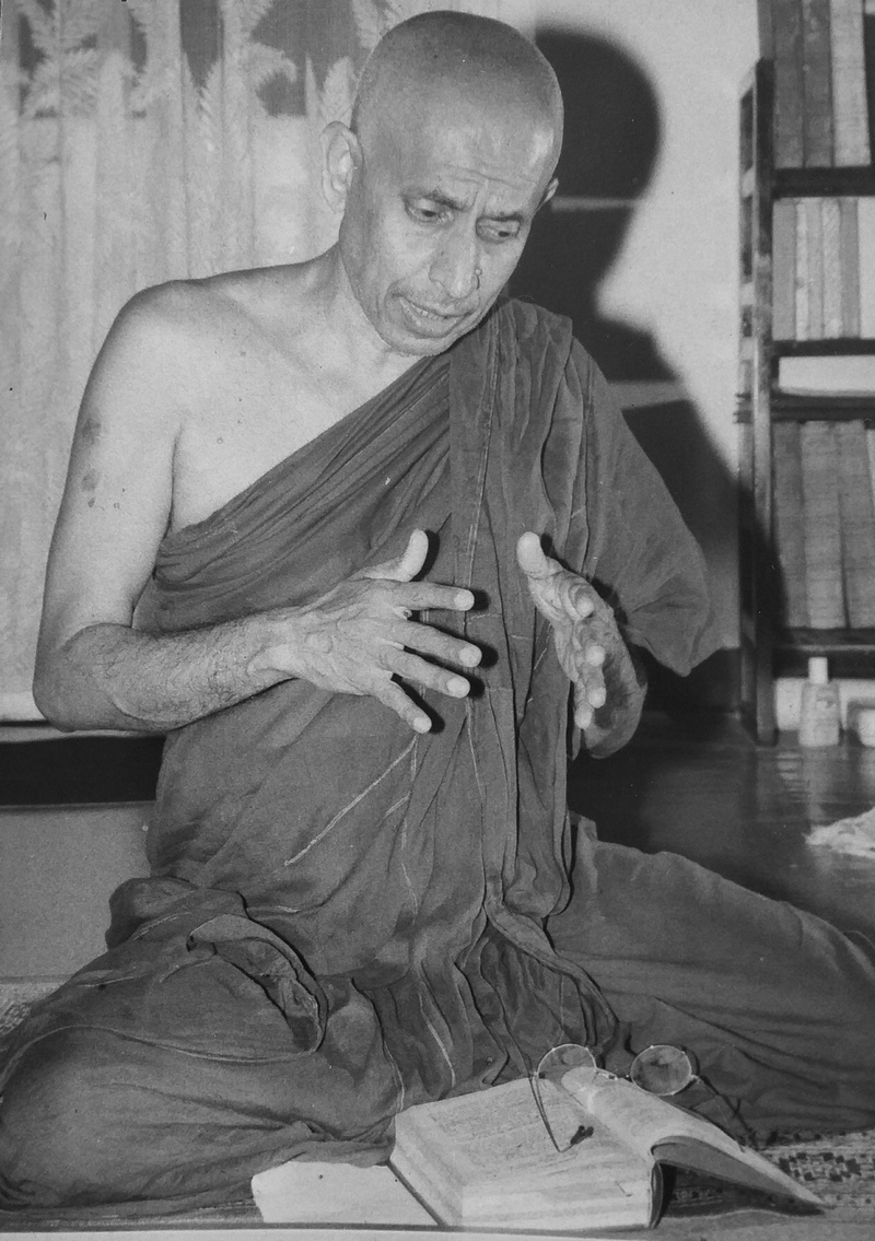Ven. Pemasiri Teaching Ven. Pemasiri Teaching